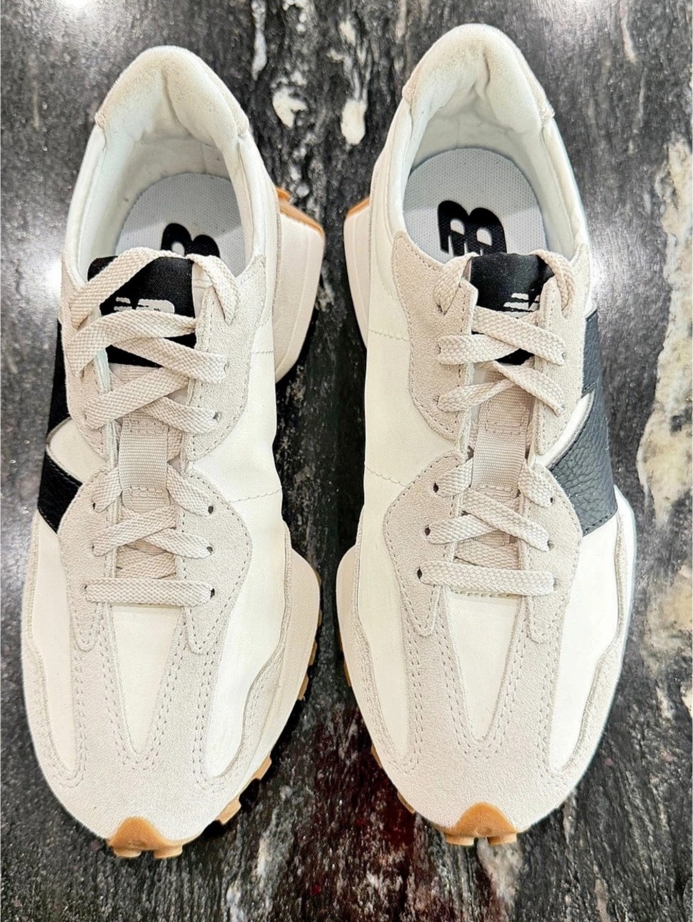 New Balance 327 White, Sand, Black Sneakers US 6.5